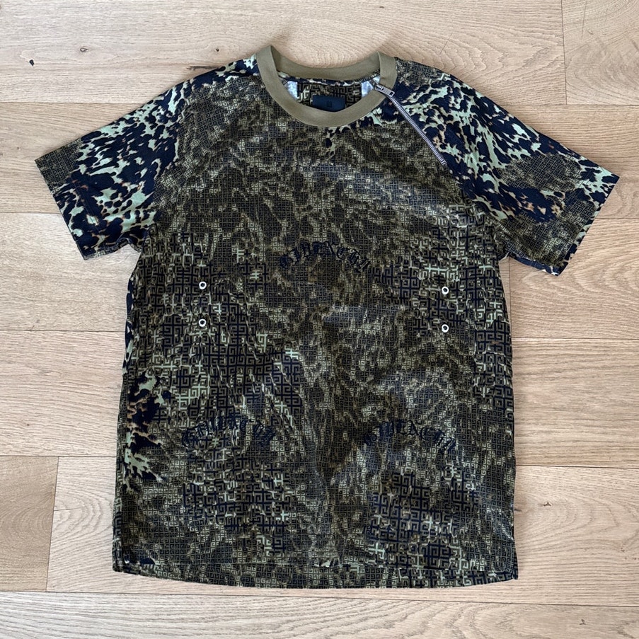 Givenchy T-Shirt Shoret Sleeves Crew Animal Graphic Print Size M Green Brown